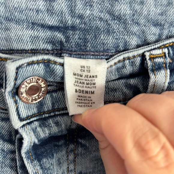 H&M Mom Jeans High Rise - Picture 3 of 5